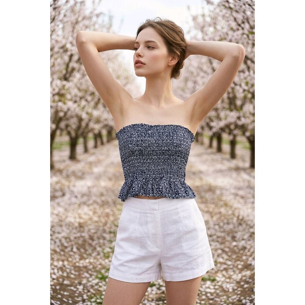 🍑American Eagle Blue Ruffle Lined Smocked Tube Top Medium
